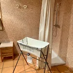 Casa Palomera - Casa Completa Con Jardin, Gimnasio Y Garaje Privados * Leon