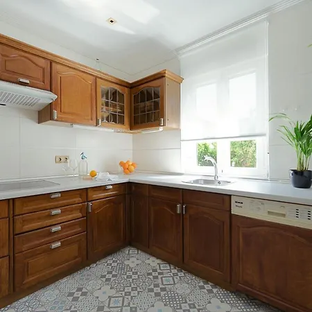 Casa Palomera - Casa Completa Con Jardin, Gimnasio Y Garaje Privados León