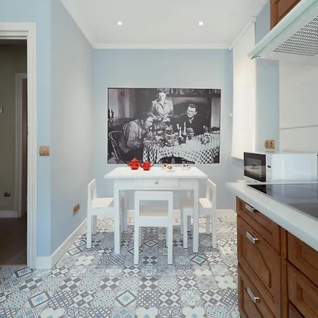 Casa Palomera - Casa Completa Con Jardin, Gimnasio Y Garaje Privados Ferienhaus León