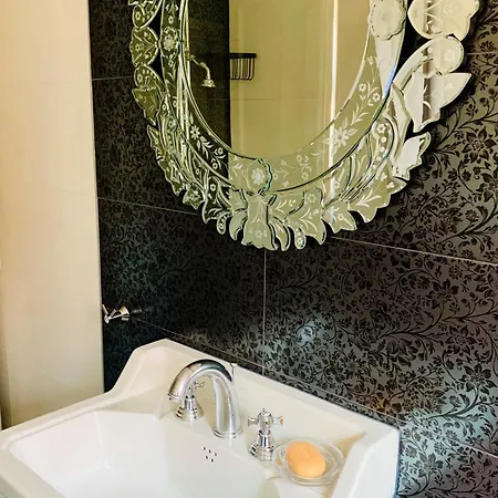 Casa Palomera - Casa Completa Con Jardin, Gimnasio Y Garaje Privados * León