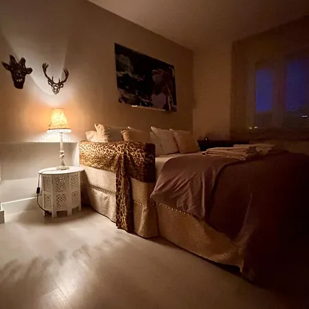 Casa Palomera - Casa Completa Con Jardin, Gimnasio Y Garaje Privados
