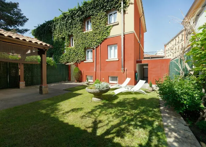 Casa Palomera - Casa Completa Con Jardin, Gimnasio Y Garaje Privados Hébergement de vacances