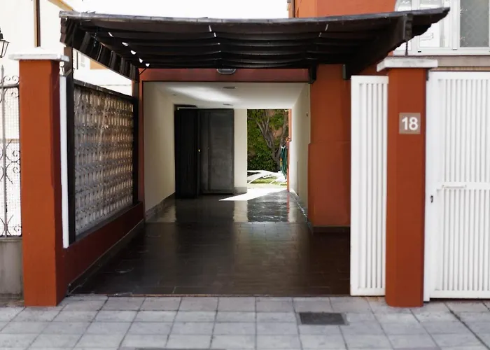 Casa Palomera - Casa Completa Con Jardin, Gimnasio Y Garaje Privados