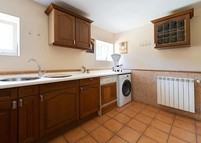 Casa Palomera - Casa Completa Con Jardin, Gimnasio Y Garaje Privados Nyaraló