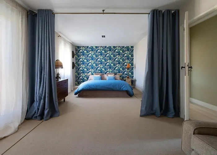 Casa Palomera - Casa Completa Con Jardin, Gimnasio Y Garaje Privados León