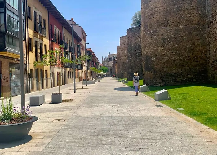 Nyaraló Casa Palomera - Casa Completa Con Jardin, Gimnasio Y Garaje Privados