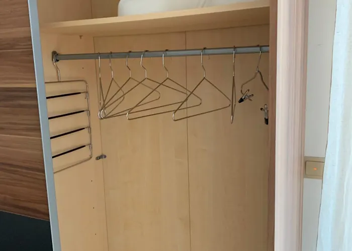 Casa Palomera - Casa Completa Con Jardin, Gimnasio Y Garaje Privados * León