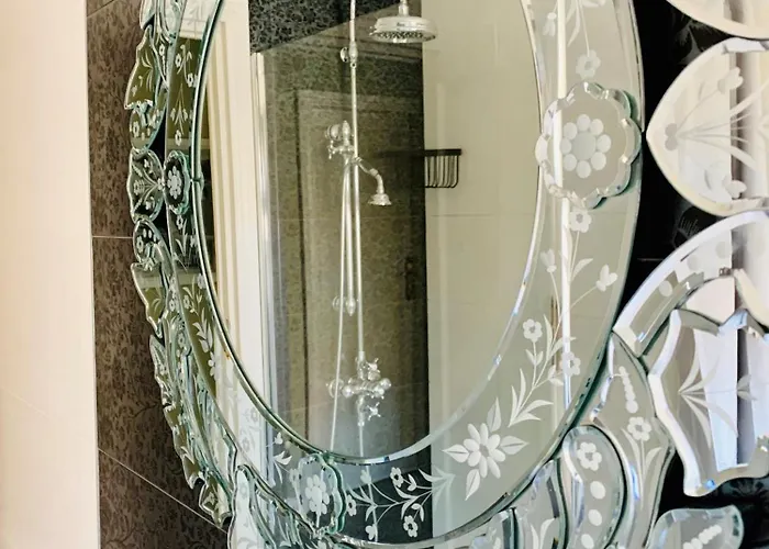 Casa Palomera - Casa Completa Con Jardin, Gimnasio Y Garaje Privados Nyaraló León